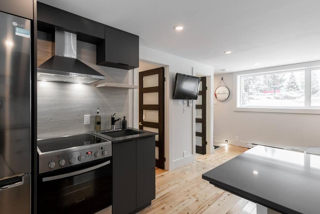 Апартаменты Complexe Livtremblant By Gestion Elite - Liv3 Мон-Трамблан Экстерьер фото